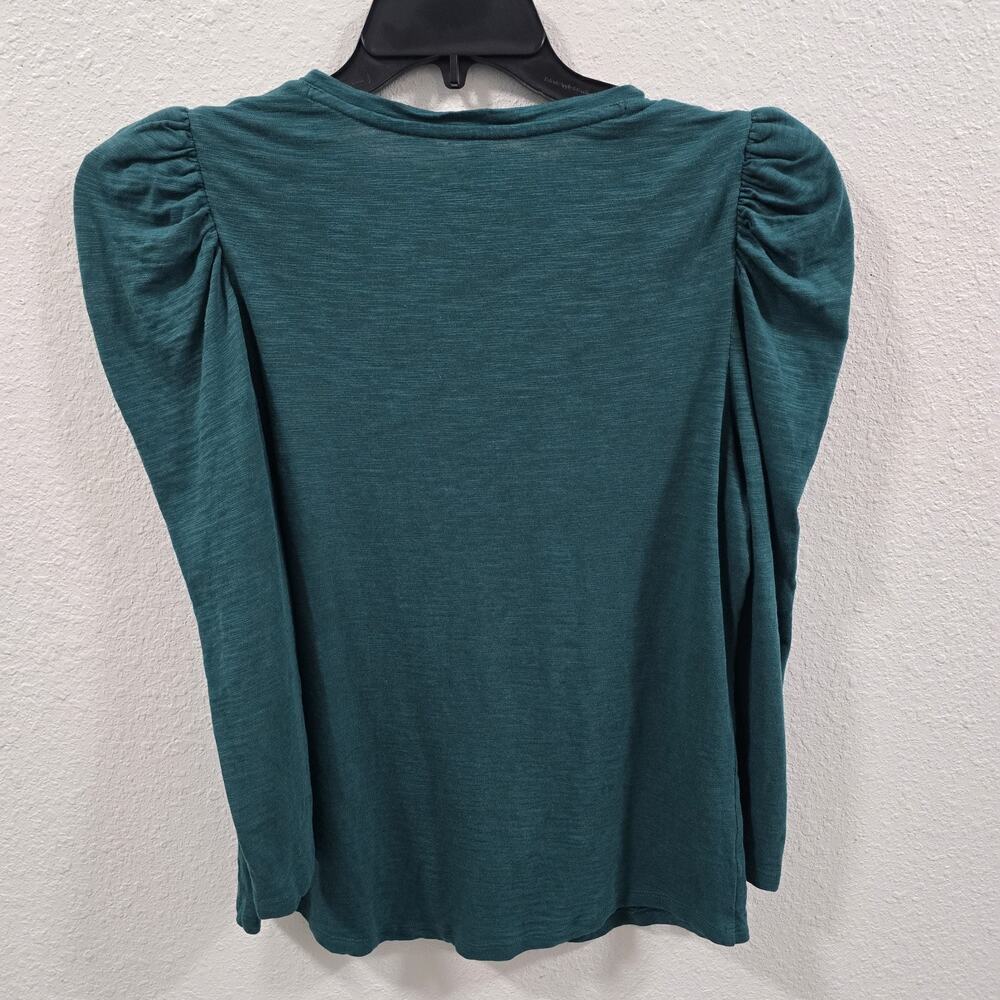 Chico’s Green Long Sleeve Puff Shoulder Top Size 2 (M) V-Neck Soft Knit Blouse - Picture 7 of 7